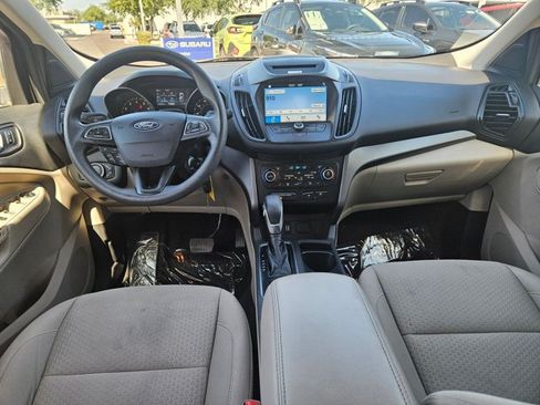 Used 2018 Ford Escape SE w/ SE Sync 3 Package FWD image 17
