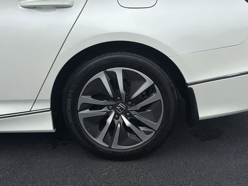 Certified 2018 Honda Accord Touring image 35