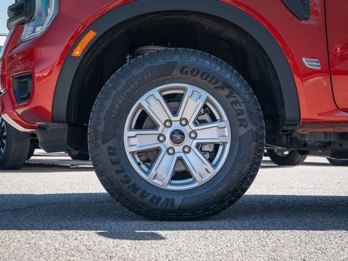 Used 2024 Ford Ranger XL image 9