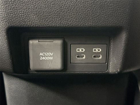 Certified 2025 Toyota Tacoma TRD Sport w/ TRD Sport Upgrade Package image 37