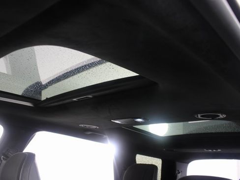 Used 2025 Hyundai Palisade Calligraphy image 11