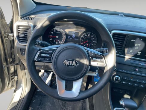 Used 2021 Kia Sportage LX image 29