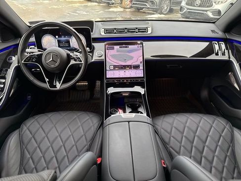 Certified 2025 Mercedes-Benz S 580 4MATIC Sedan image 10