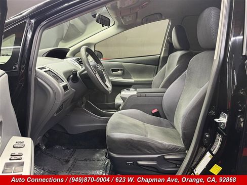 Used 2012 Toyota Prius V Two image 6