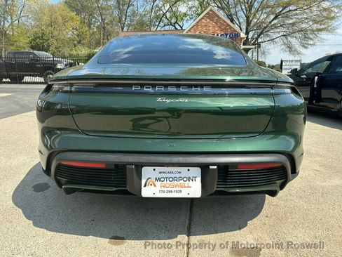 Used 2025 Porsche Taycan image 5