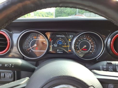 Used 2021 Jeep Wrangler Unlimited Sport AWD/4WD image 14