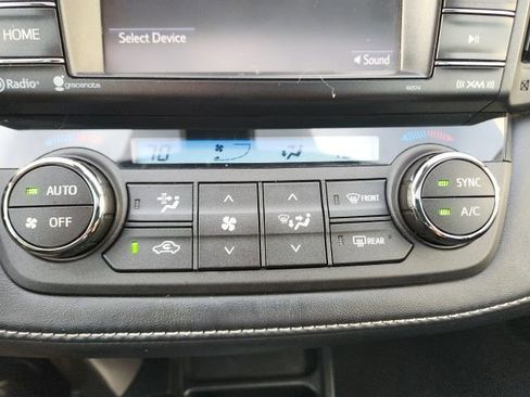 Used 2017 Toyota RAV4 XLE image 21