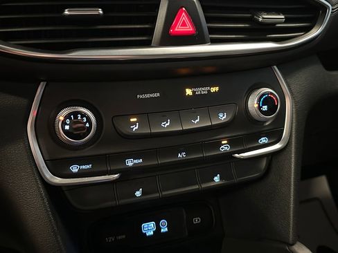 Used 2019 Hyundai Santa Fe SEL AWD/4WD image 15