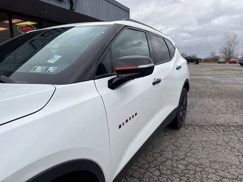 Used 2022 Chevrolet Blazer LT w/ Redline Edition image 13