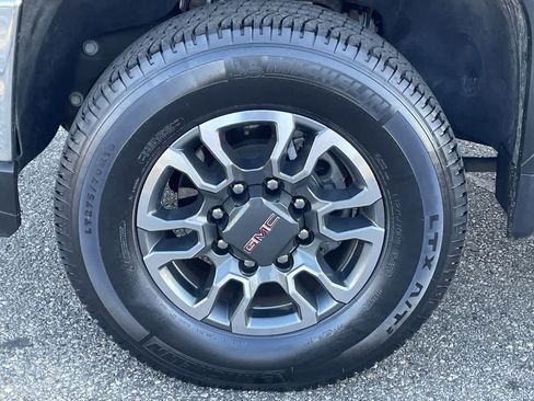 Used 2022 GMC Sierra 2500 SLE w/ SLE Value Package; image 38