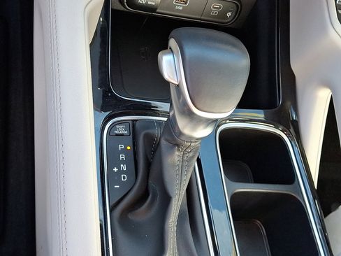 Used 2023 Kia Telluride EX w/ EX Captain's Chair Package image 30