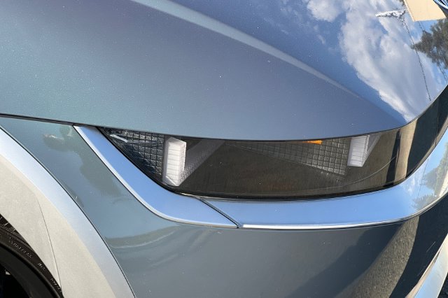 Certified 2024 Hyundai Ioniq 5 Limited RWD image 38