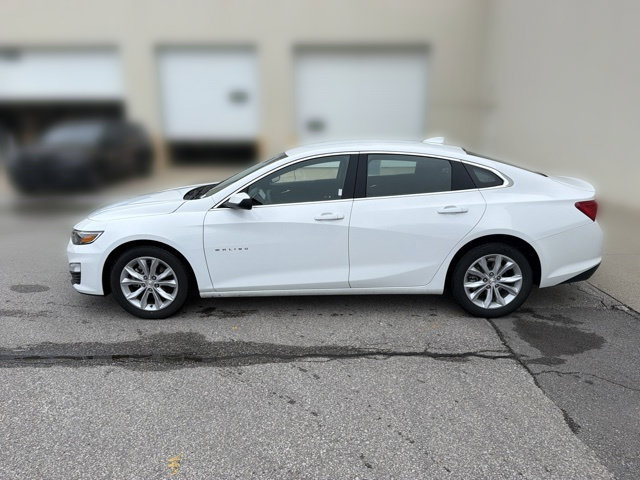 Used 2025 Chevrolet Malibu LT FWD image 12