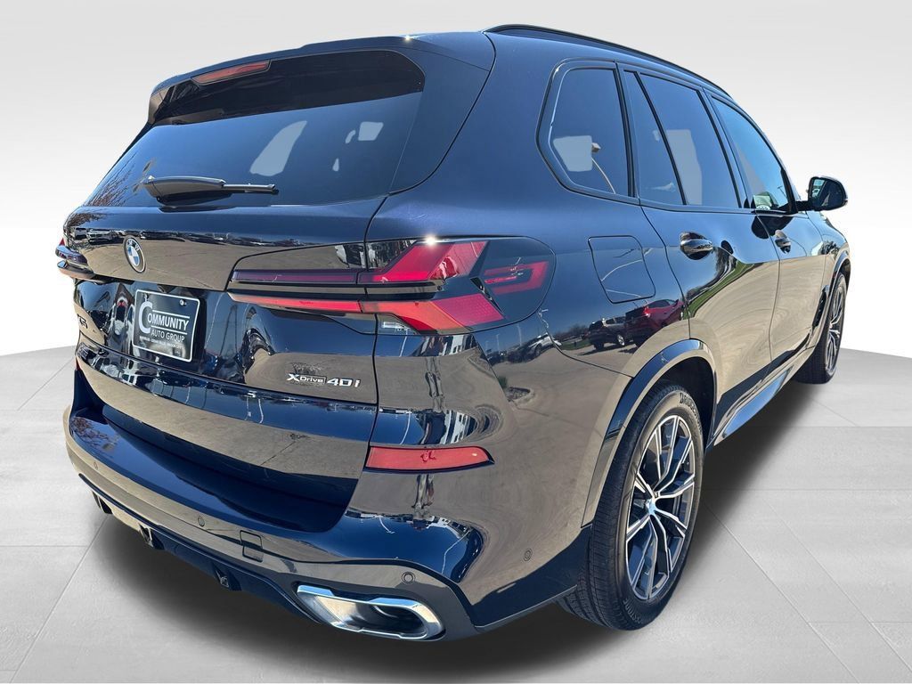 Used 2026 BMW X5 xDrive40i AWD/4WD image 7