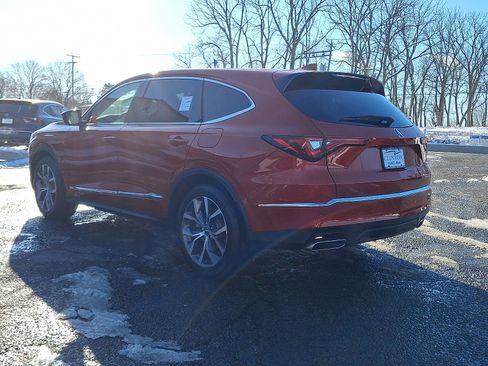 Certified 2023 Acura MDX SH-AWD w/ Technology Package image 4