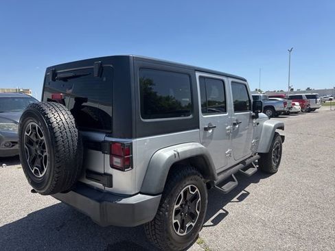 Used 2012 Jeep Wrangler Unlimited Sport AWD/4WD image 5