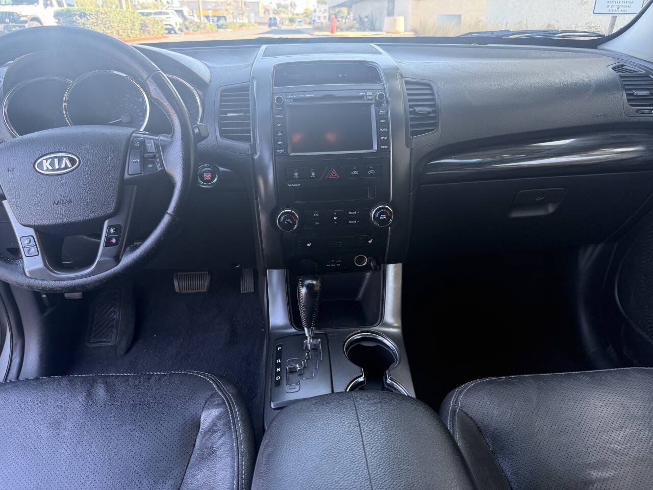 Used 2013 Kia Sorento EX w/ Premium Plus Pkg FWD image 12