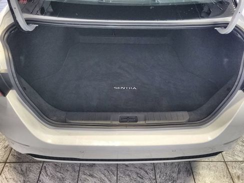Used 2023 Nissan Sentra SV FWD image 23