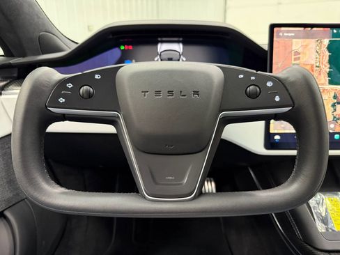 Used 2024 Tesla Model S Plaid AWD/4WD image 20