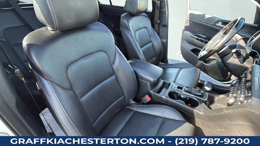 Used 2022 Kia Sportage Nightfall Edition w/ Nighfall AWD Premium Package image 33