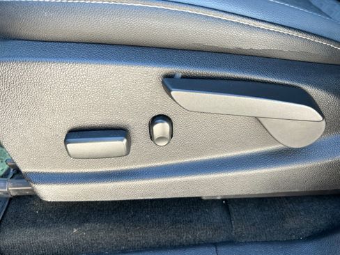 Used 2018 Chevrolet Colorado Z71 image 14