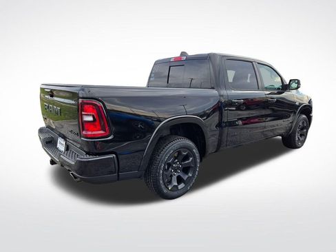 New 2026 RAM 1500 4x4 Crew Cab image 3