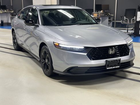 New 2026 Honda Accord SE image 3