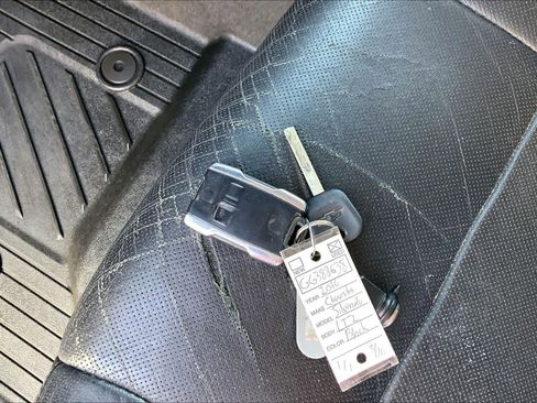 Used 2016 Chevrolet Silverado 1500 LTZ w/ LTZ Plus Package image 15