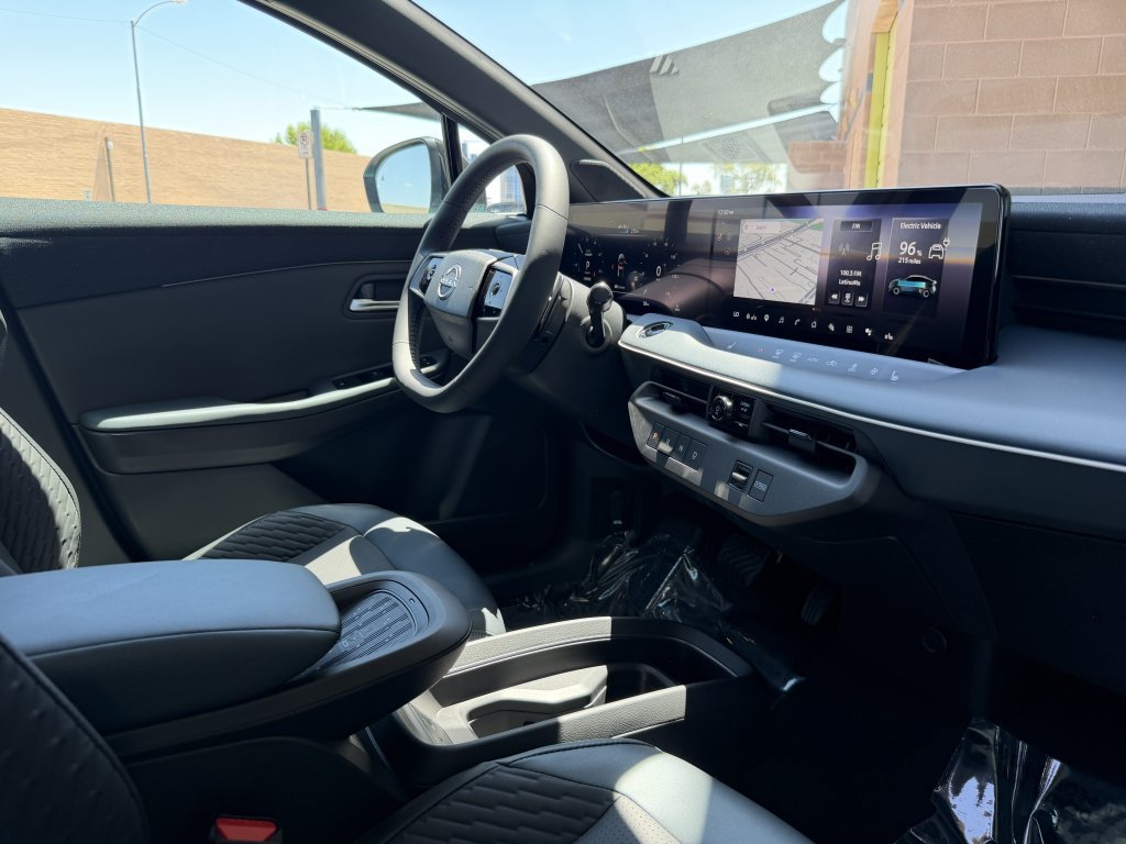Used 2026 Nissan Leaf Platinum+ FWD image 39