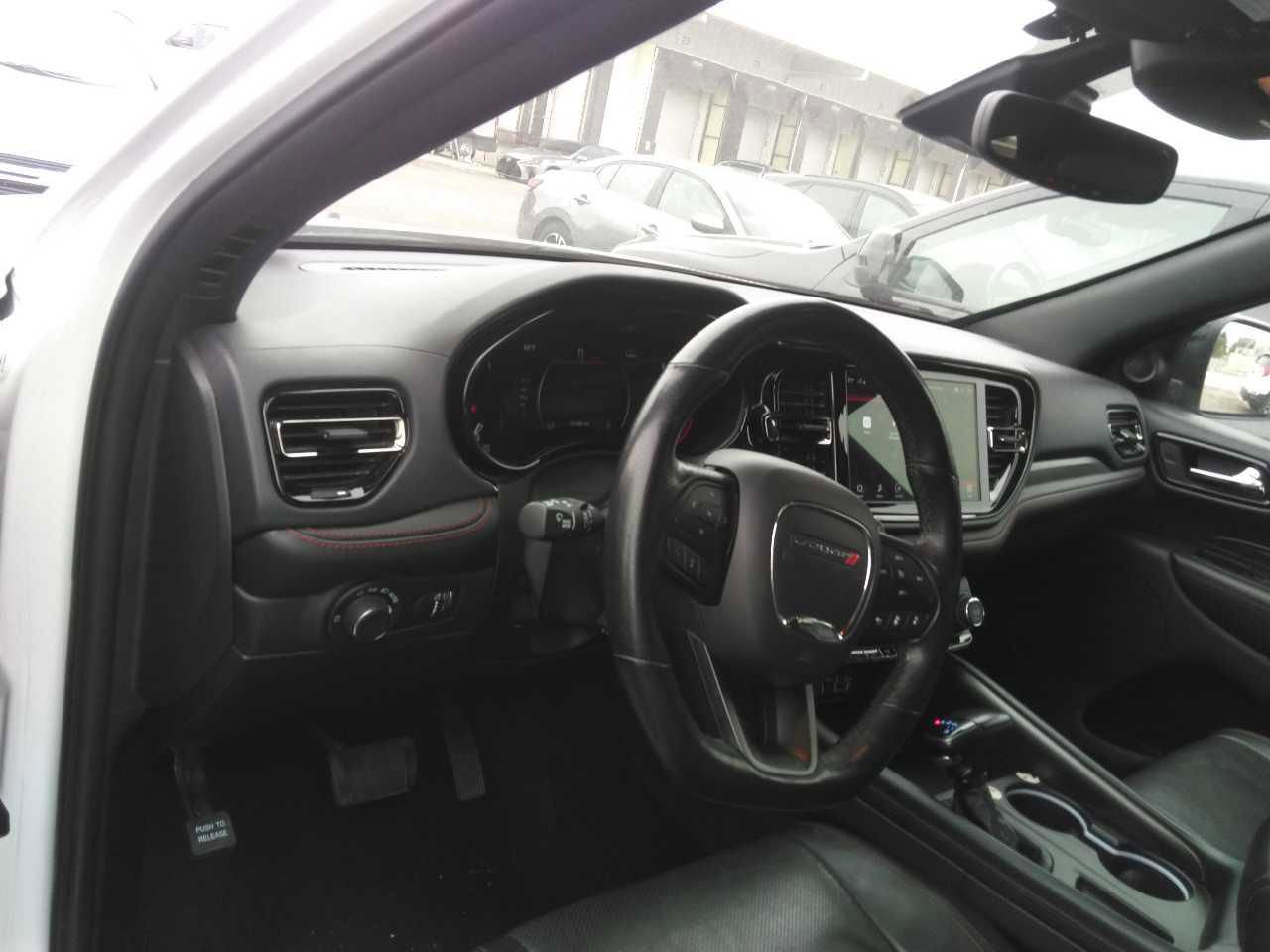 Used 2024 Dodge Durango GT AWD/4WD image 3