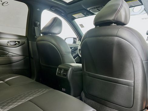 Used 2024 INFINITI Q50 Red Sport 400 image 28