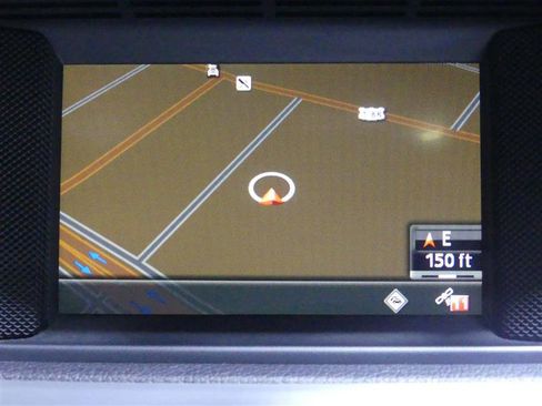 Used 2014 Mercedes-Benz SLK 250 image 36