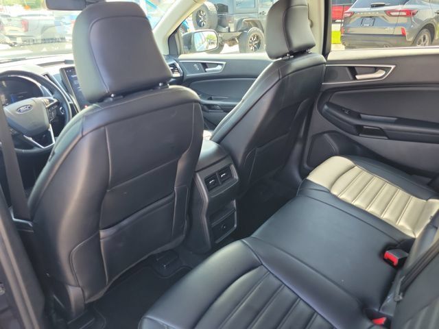 Used 2024 Ford Edge SEL AWD/4WD image 12