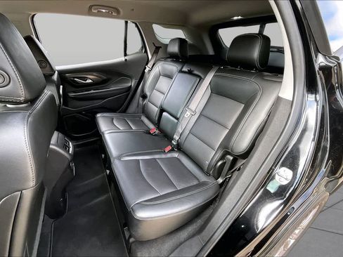 Used 2024 GMC Terrain SLT AWD/4WD image 21