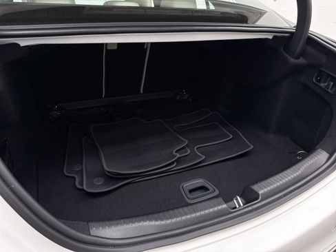 Used 2024 Mercedes-Benz C 300 Sedan image 30