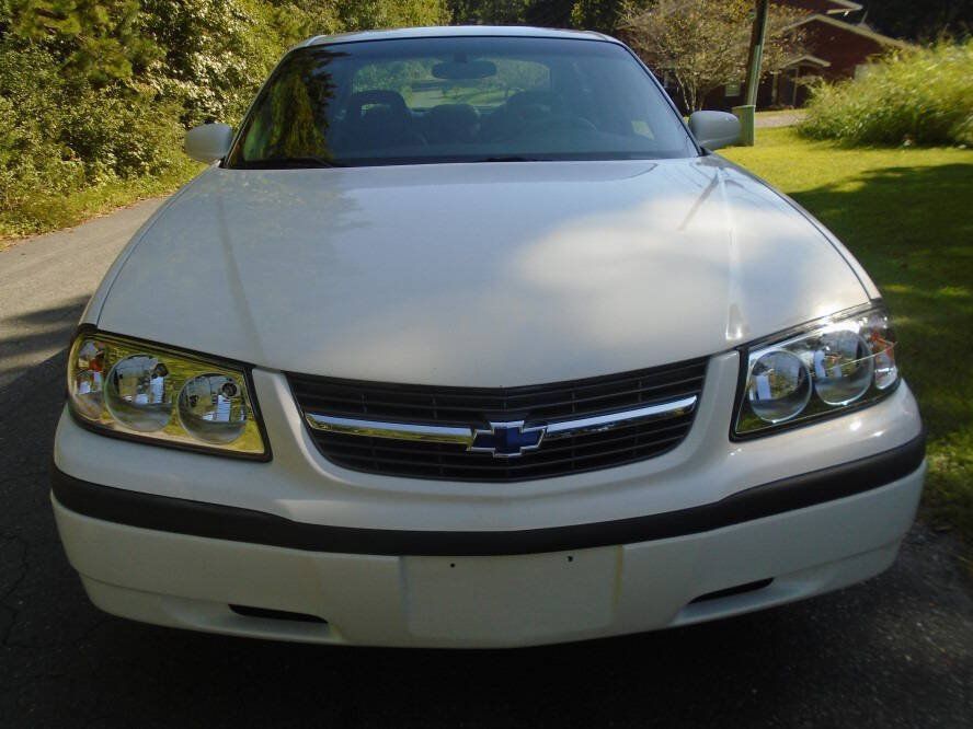 Used 2001 Chevrolet Impala w/ Preferred Equipment Group FWD image 2