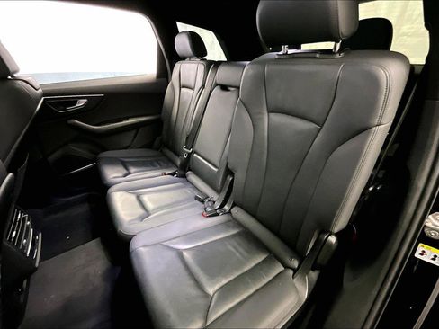 Used 2021 Audi Q7 2.0T Premium Plus w/ Premium Plus Package image 25