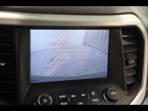 Used 2019 GMC Acadia SLT AWD/4WD image 13