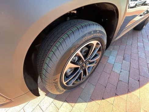 Used 2024 Chevrolet TrailBlazer LT w/ Driver Confidence Package AWD/4WD image 26