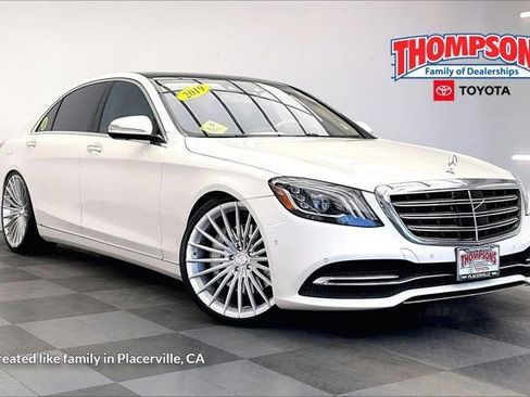 Used 2019 Mercedes-Benz S 560 Sedan image 1