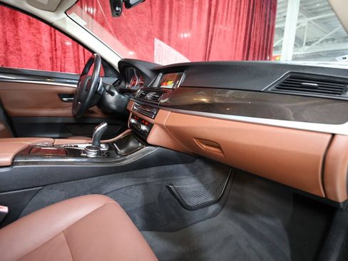 Used 2016 BMW 528i Sedan RWD image 22