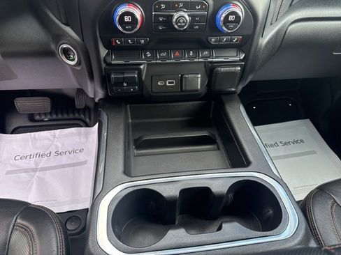 Used 2021 GMC Sierra 1500 AT4 image 17