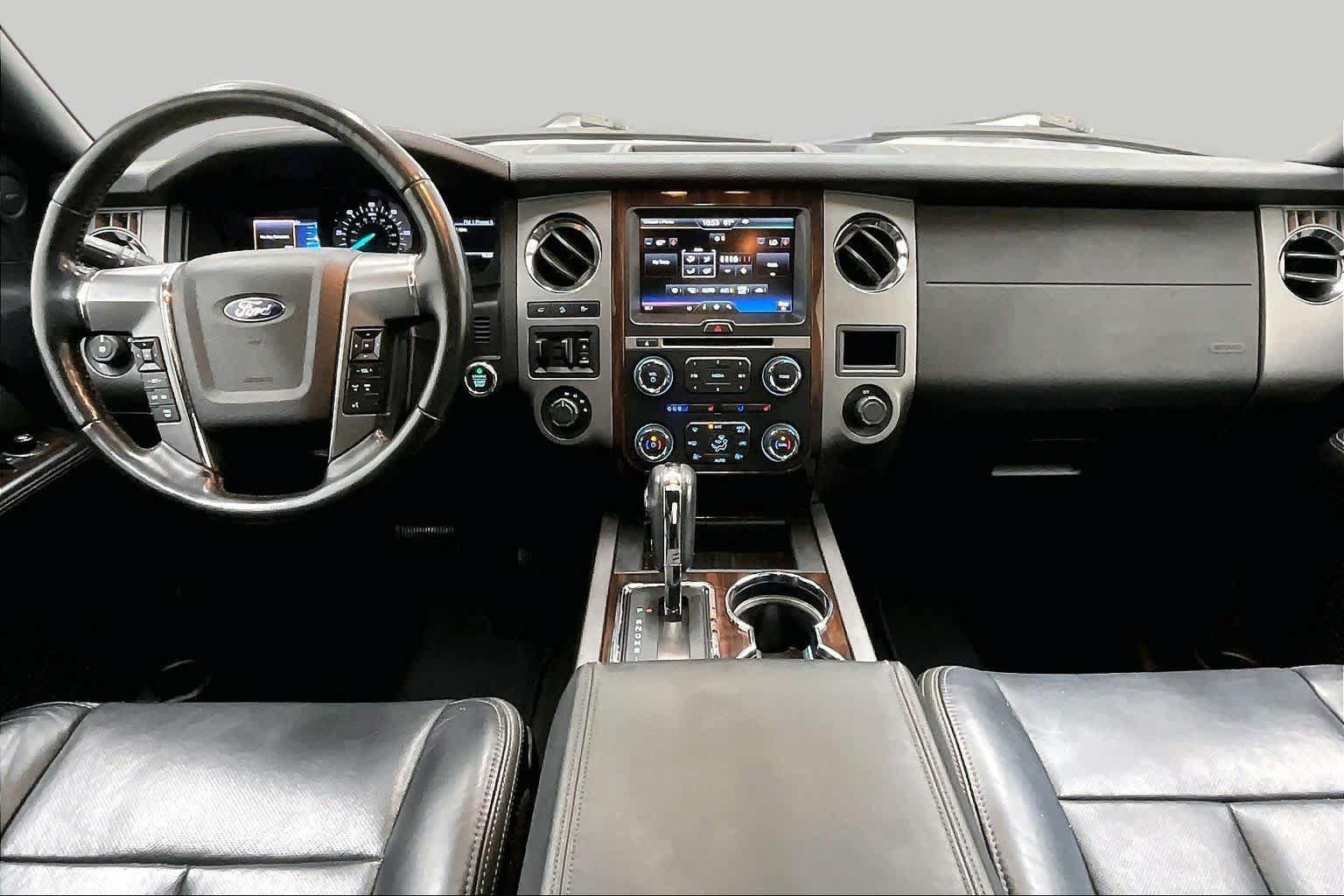 Used 2015 Ford Expedition Platinum AWD/4WD image 14