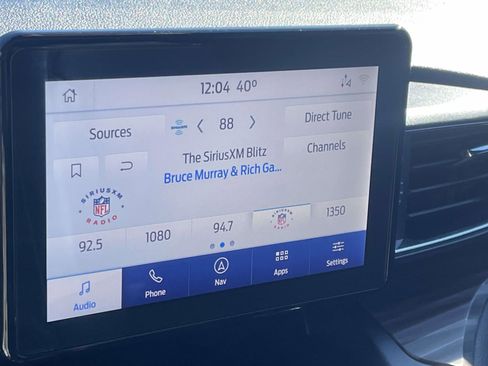 Used 2020 Ford Explorer Limited image 3