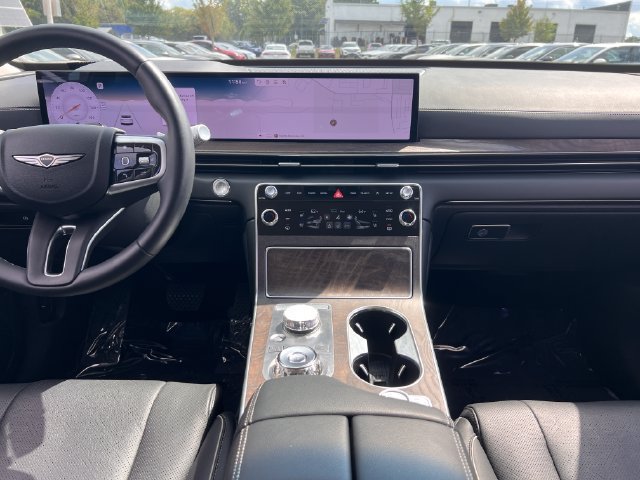 Used 2025 Genesis GV80 3.5T Advanced AWD/4WD image 16