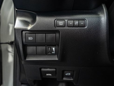 Used 2025 Lexus IS 350 F Sport w/ Navigation Package AWD/4WD image 39