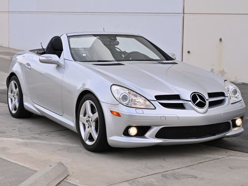 Used 2005 Mercedes-Benz SLK 350 image 14