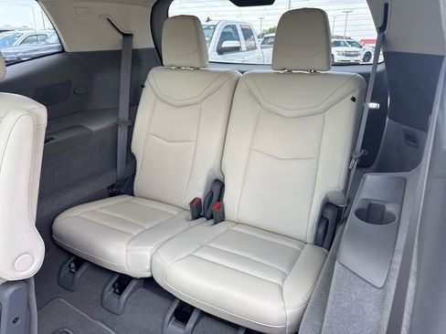 Used 2024 Cadillac XT6 Premium Luxury w/ Technology Package AWD/4WD image 22
