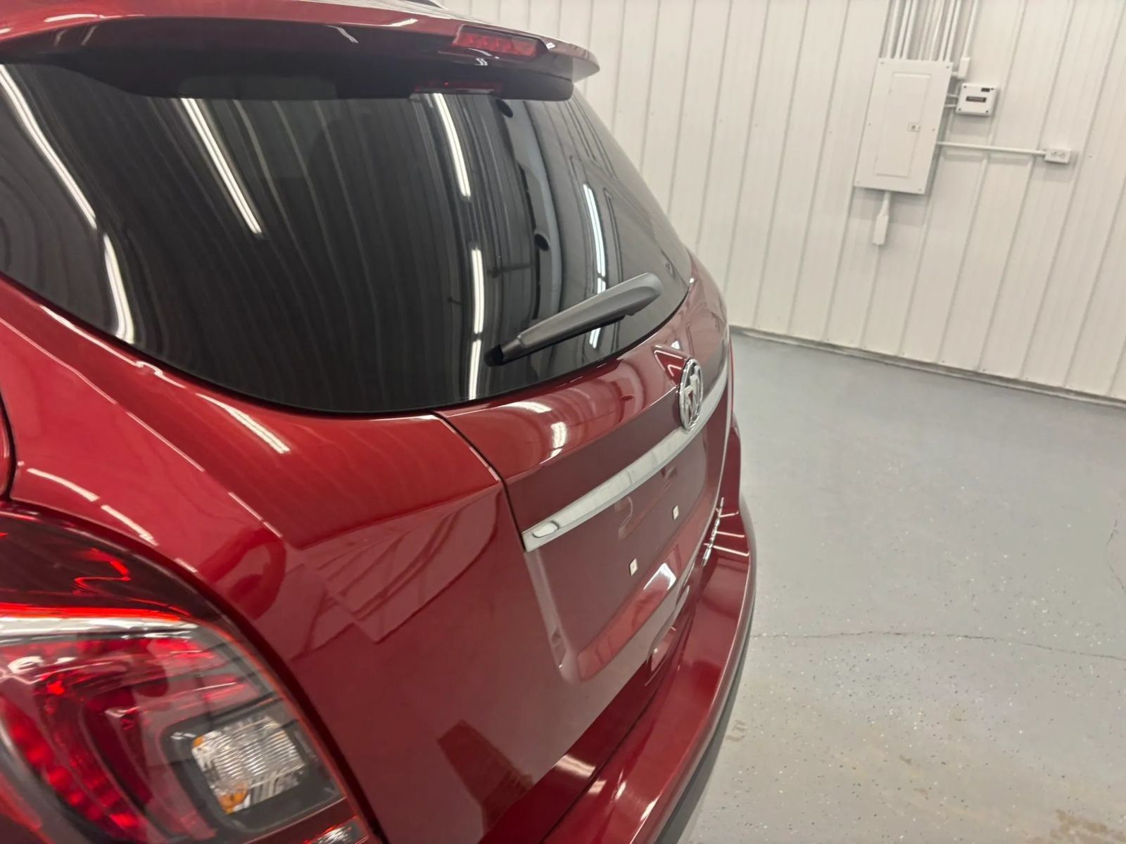 Used 2022 Buick Encore Preferred AWD/4WD image 36