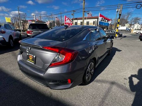 Used 2017 Honda Civic EX-L image 4